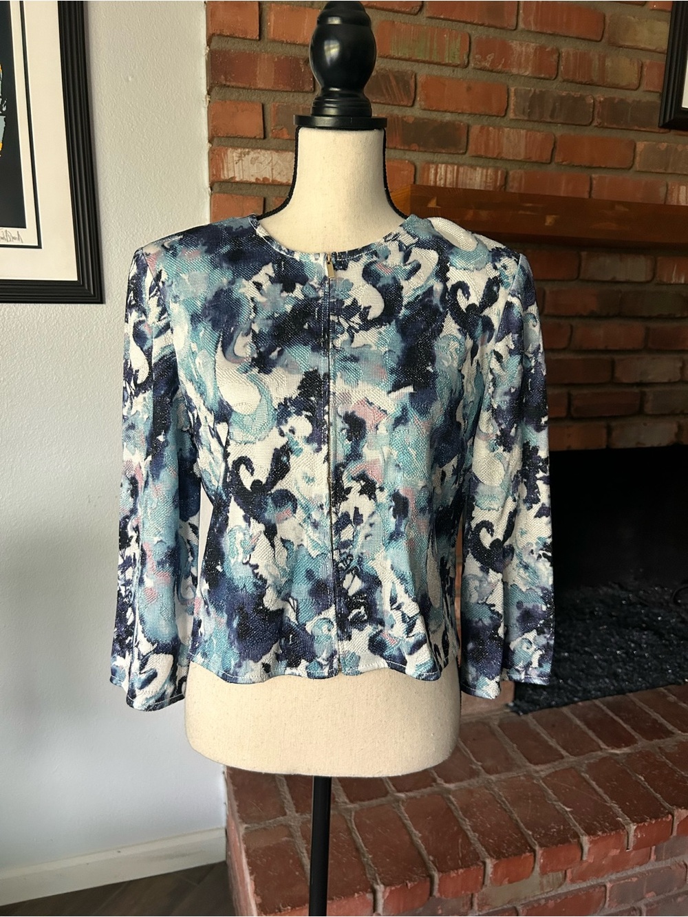 St. John Watercolor Crop ZipCardigan in Blue Sz M